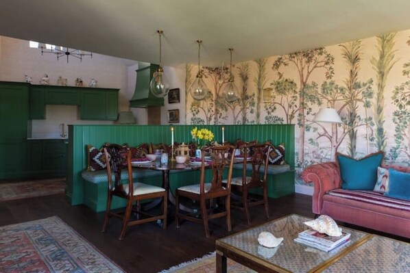 Dining - Townhouse by The Old Bell Hotel -52A Abbey Row (Malmesbury)