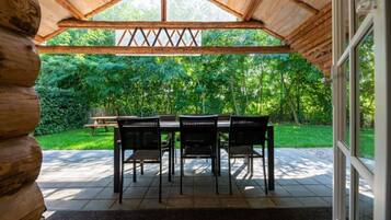 Bungalow | Ban công