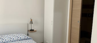 Room 'L'Angolo- Camera 1' with Shared Terrace, Wi-Fi and Air Conditioning