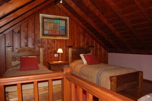 2 habitaciones, tabla de planchar con plancha, internet y ropa de cama 