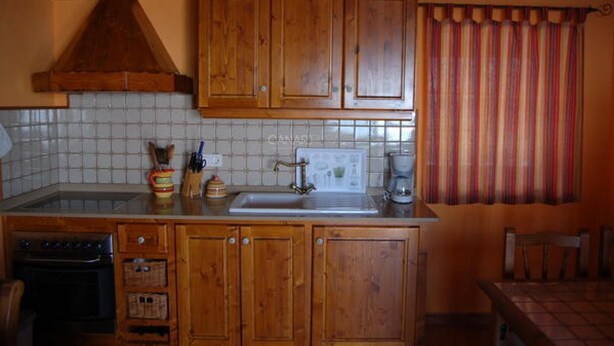 Coffee/tea maker, fridge, microwave, oven - Charming Casa Cabrera with stunning sea views and spacious terrace (Fuencaliente de La Palma)