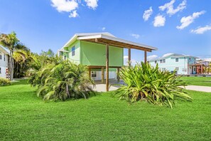 House, 2 Bedrooms | Property grounds - 171 Canal Cove: 2br W/ Canal Views 2 Bedroom Home (Fort Myers Beach)