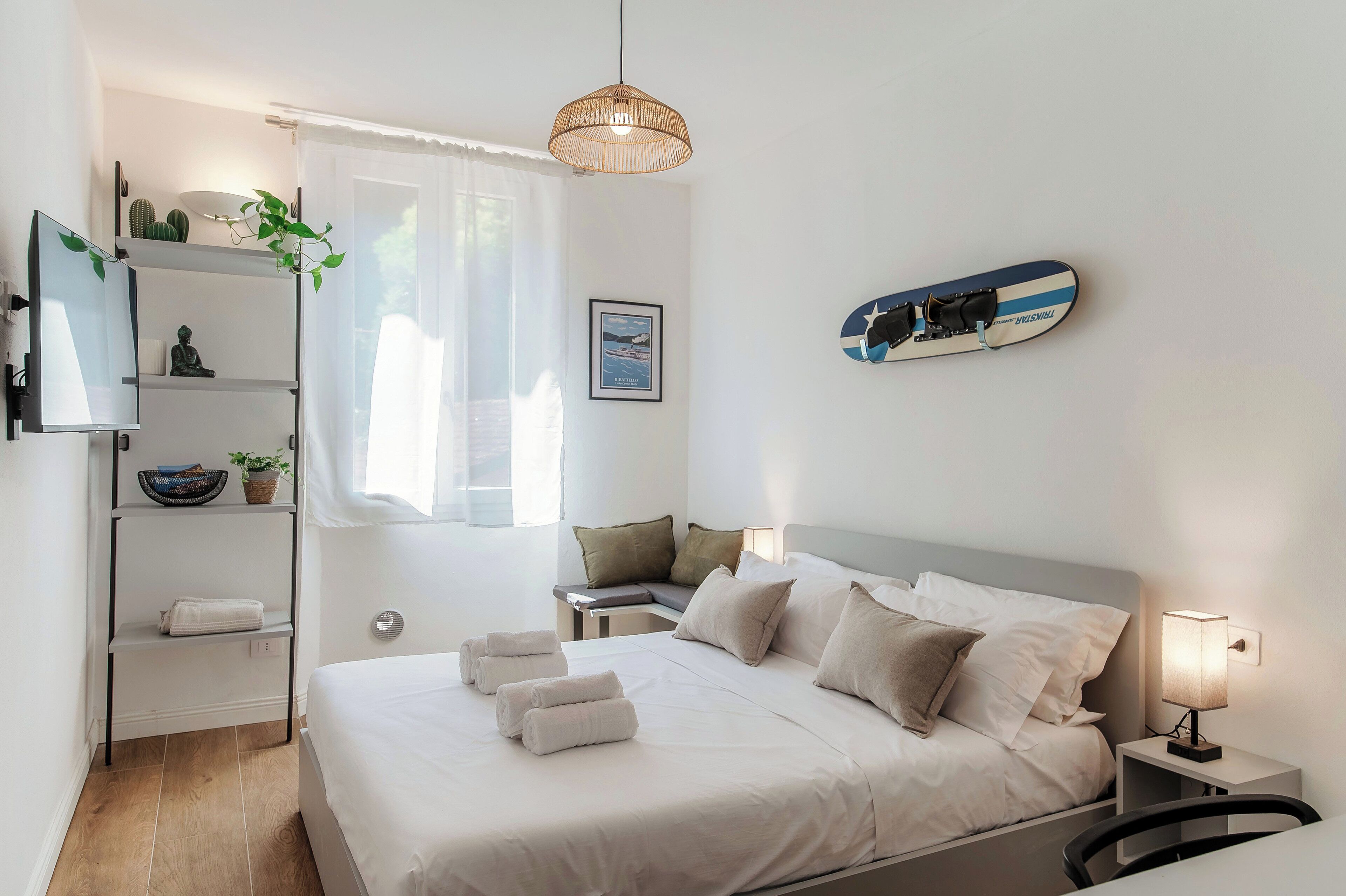 1 Schlafzimmer, Schreibtisch, Bügeleisen/Bügelbrett, Reisekinderbett