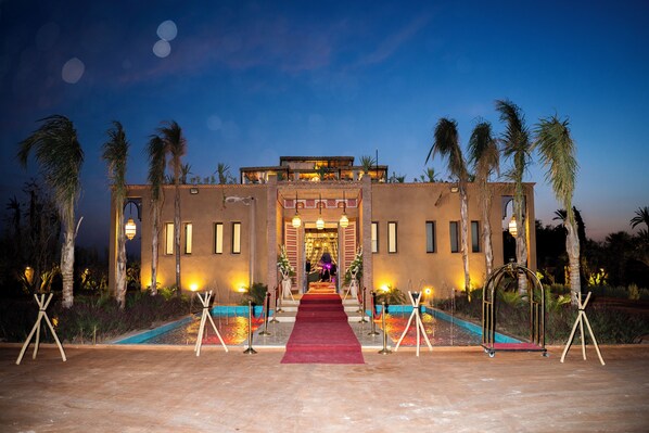 Pool - Majestic Luxury Manoir 34 rooms 68 people (Marrakech)