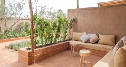 Majestic Luxury Manoir 34 rooms 68 people