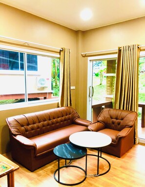 Smart TV - Lucky Sky Homestay (Ko Pha-ngan)