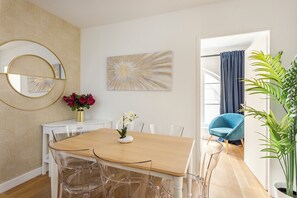 Lejlighed | Privat køkken | Køleskab, mikrobølgeovn, kogeplade, brødrister