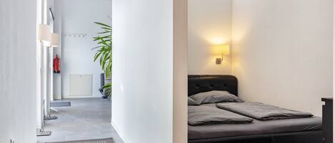 1 室のベッドルーム、WiFi、ベッドシーツ、車椅子でアクセスできる設備