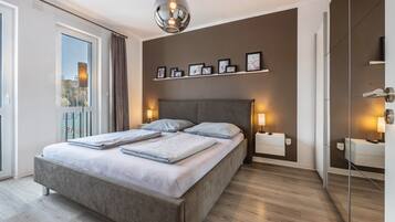 2 多间卧室、WiFi、床单