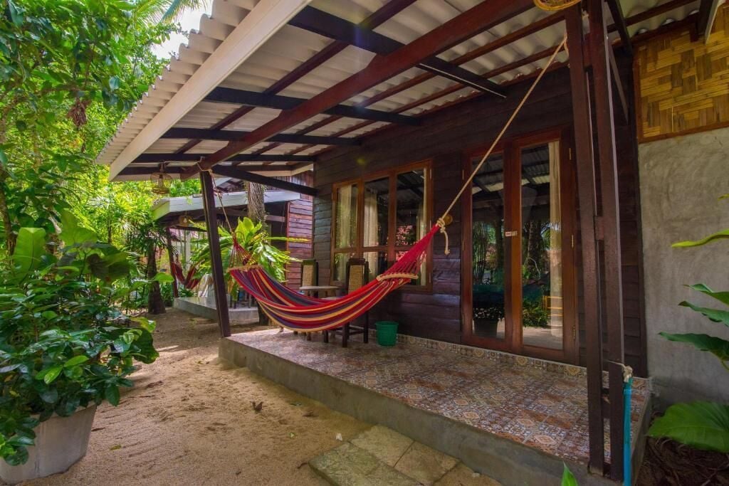 Standard Double Room, Sea View | Bed sheets