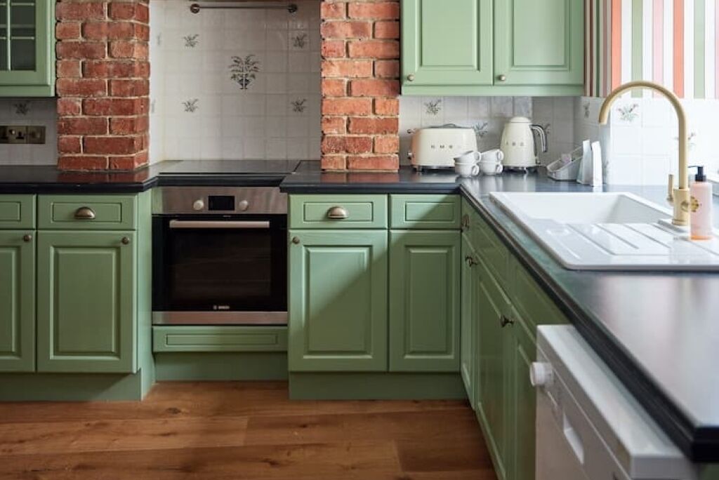 Fridge, microwave, dishwasher, electric kettle