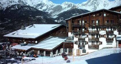 Chalet Near Charmasson Slope, Stunning Views