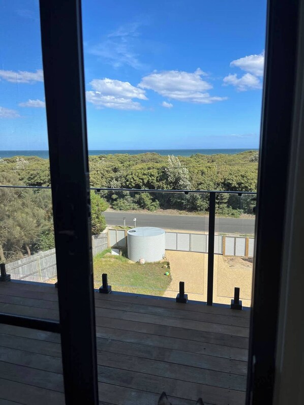 House, 4 Bedrooms, Smoking, Balcony | Interior - Serene Paradise Beach Getaway With Breathtaking Views (Paradise Beach)