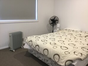 บ้านพัก, 4 ห้องนอน, สูบบุหรี่ได้, ระเบียง | 4 ห้องนอน