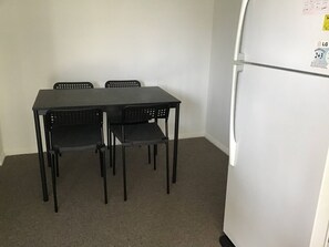 Ferienhaus, 4 Schlafzimmer, Raucher, Balkon | Speisen