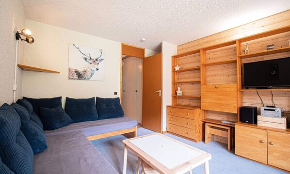 Living area - Apartment in Valmorel With Slope Access (Les Avanchers-Valmorel)
