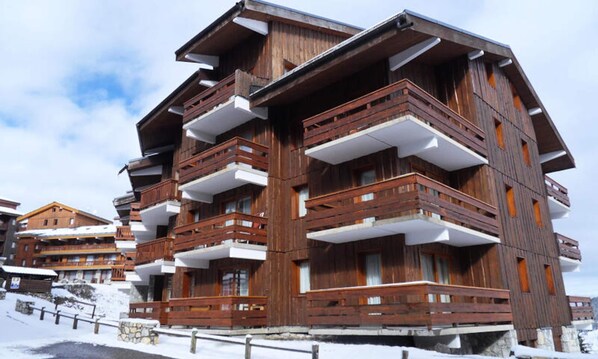 Exterior - Charming Apartment, Ideal FOR A Family (Les Allues)