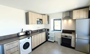 Fridge, microwave, oven, dishwasher - Apartments for 6 People (Albiez-Montrond)