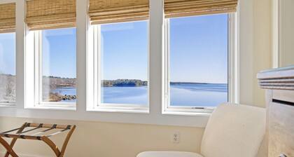 Summer Oceanfront Maine Retreat-Mins to Acadia/Bar Harbor
