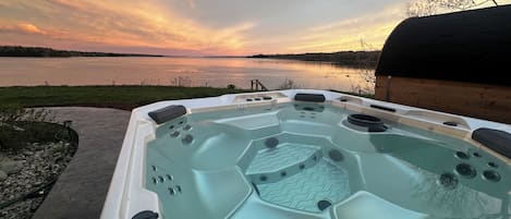 Baignoire à remous extérieure