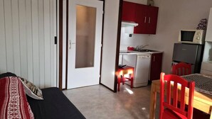Interior - Alpe Dhuez Apartment Passeaux District (Huez)