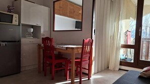 Interior - Alpe Dhuez Apartment Passeaux District (Huez)