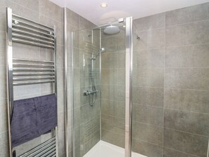 Shower - Bankhead Of Lour Cottage (Forfar)