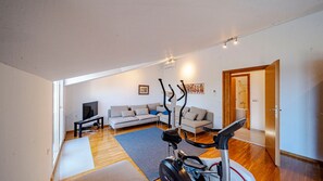 Fitness facility - Waterfront Villa Dora by Villas Guide (Smokvica)