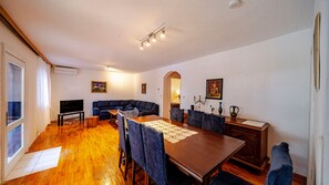Dining - Waterfront Villa Dora by Villas Guide (Smokvica)