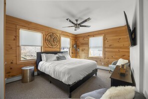 Bügeleisen/Bügelbrett, Reisekinderbett, WLAN, Bettwäsche