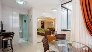 Basic Apartment | Interior