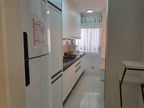 Basic Apartment | Private kitchen