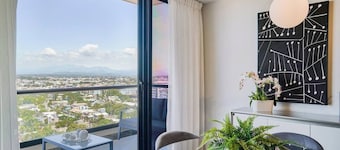 ®{Pano~View~Experience} @DowntownSD +Pool+Gym+2BR