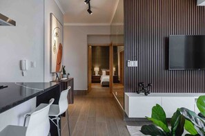 2 bedrooms, iron/ironing board, WiFi, bed sheets - ®{LUX~City~Skyline} @DowntownSD PrivéJaccuzi+Gym (Santo Domingo)