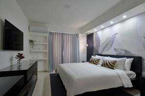 2 bedrooms, desk, iron/ironing board, bed sheets - ®2BR{The~City~Center}@DTown +Pool+Gym NearCecilip (Santo Domingo)
