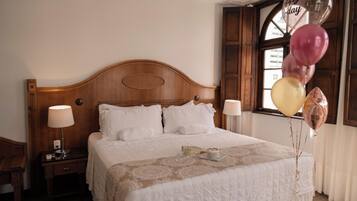 Wi-Fi de cortesia, roupa de cama