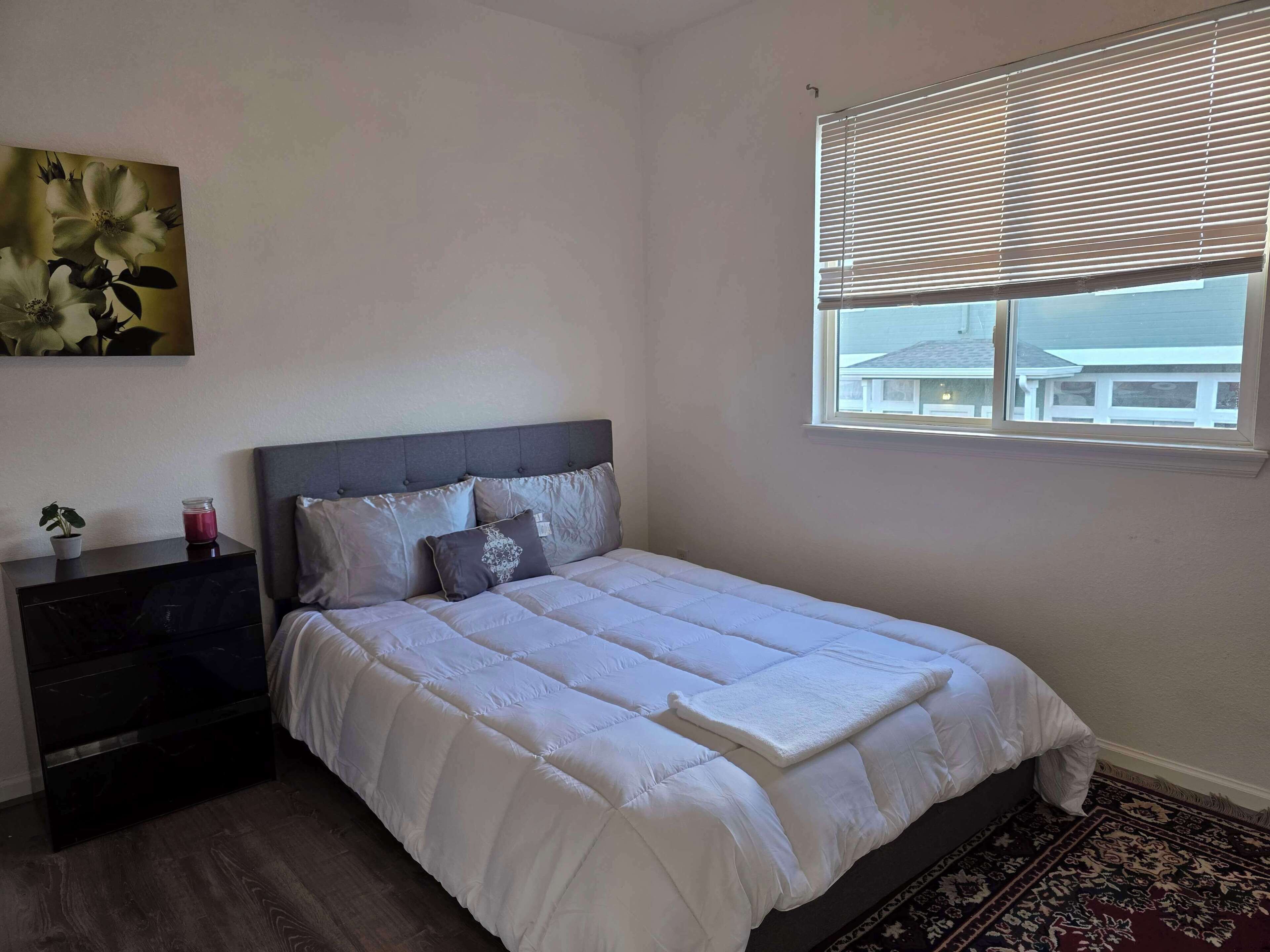 3 chambres, accès au Wi-Fi (inclus), literie fournie