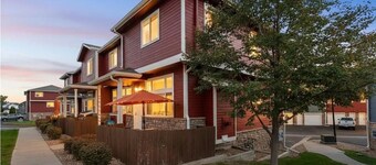 2-bedroom townhome in charming Brighton near Airport