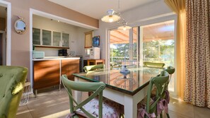Dining - Villa Hemingway beachfront by Villas Guide (Karlobag)