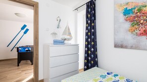 Interior - Villa Hemingway beachfront by Villas Guide (Karlobag)