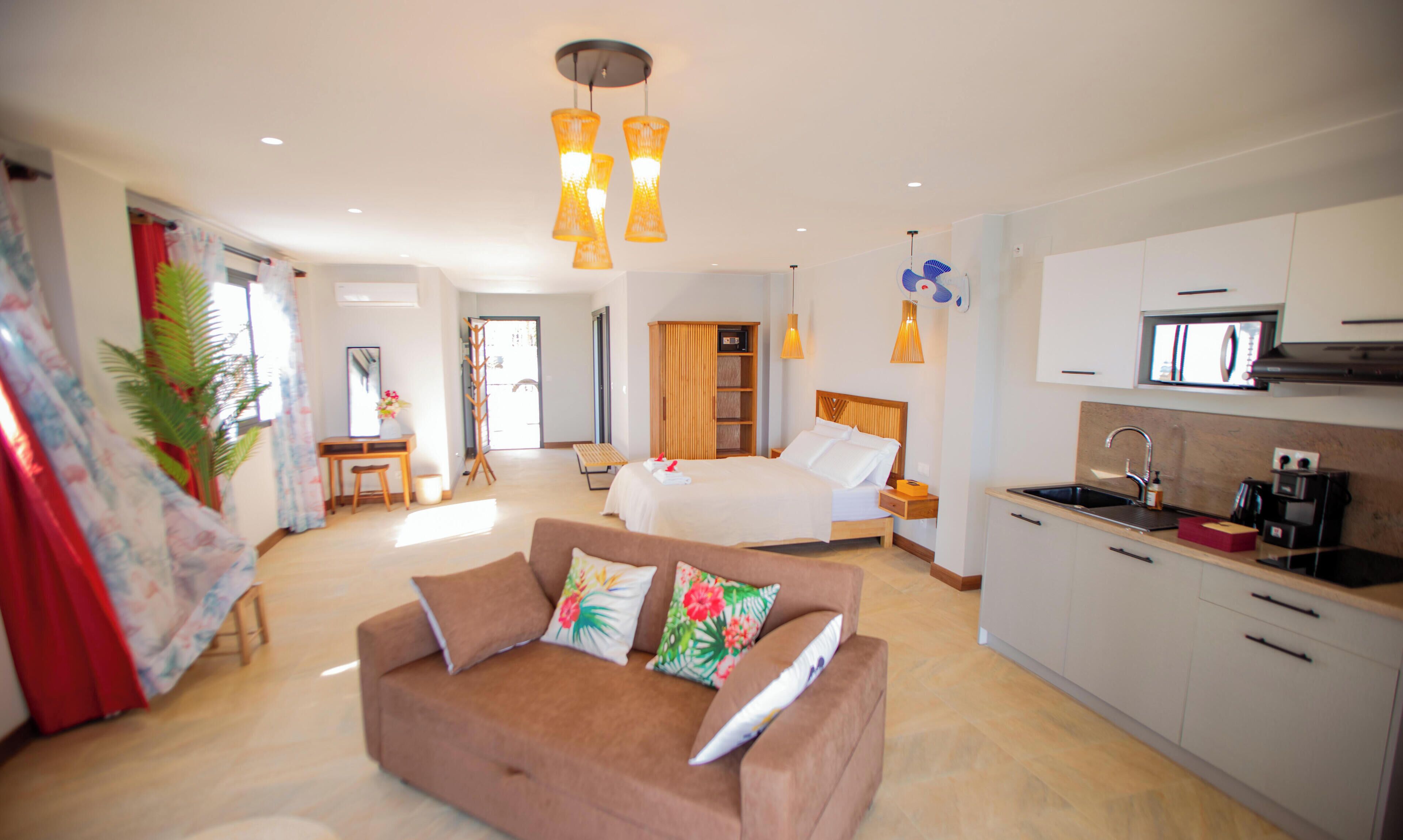 Deluxe-studiolejlighed - havudsigt | Pengeskab på værelset, gratis Wi-Fi