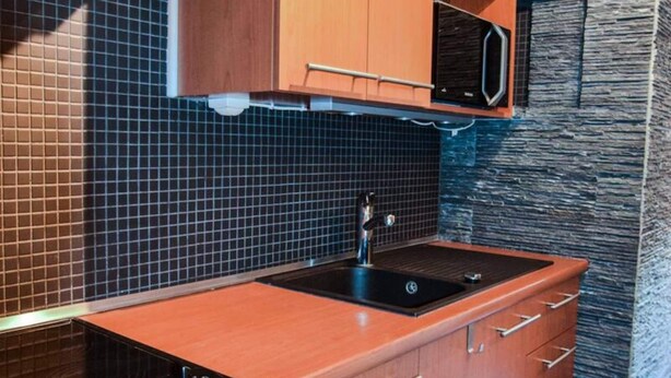 Fridge, microwave, cookware/dishes/utensils - Studio for 2 People - Aconcagua - Plagne Centre (La Plagne-Tarentaise)