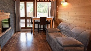 Living area - Studio for 2 People - Aconcagua - Plagne Centre (La Plagne-Tarentaise)