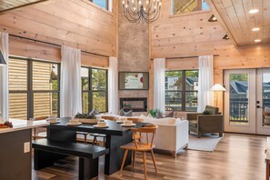 Smart-TV, peis, videospill og DVD-spiller