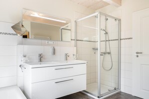 Dusche, Haartrockner