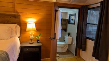 1 bedroom, travel crib, free WiFi, bed sheets