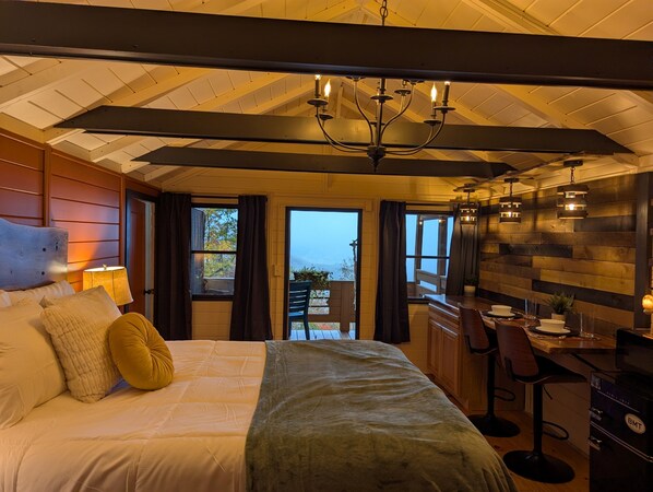 1 bedroom, travel crib, free WiFi, bed sheets