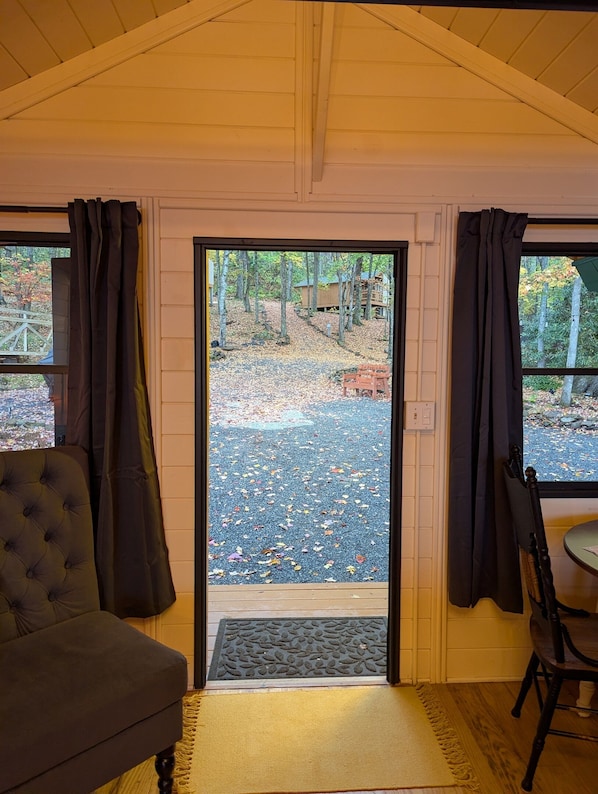 Interior - Falcon's Perch Cabin with Long-Range Views (Black Mountain)
