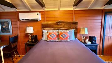 1 bedroom, travel crib, free WiFi, bed sheets