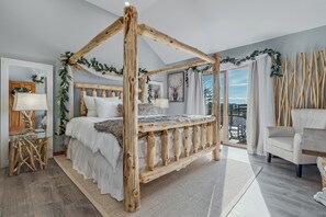 7 bedrooms, desk, iron/ironing board, free WiFi